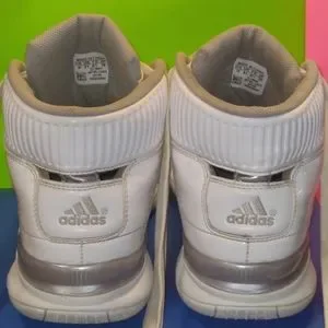 ADIDAS Pro Model Sneakers Size 10 2009